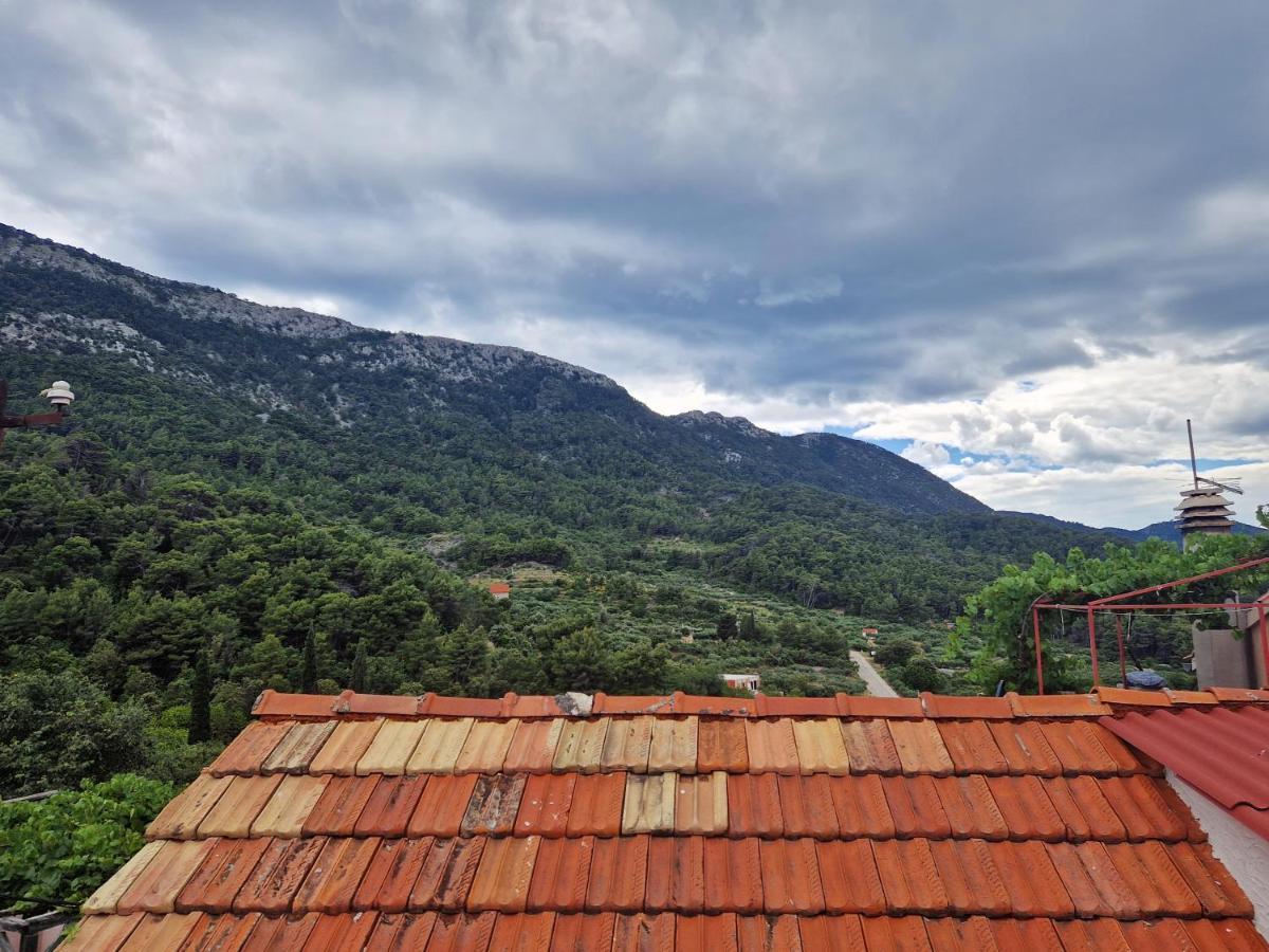 Hotel Kuca Za Odmor Dobrila Jelsa  Exterior foto